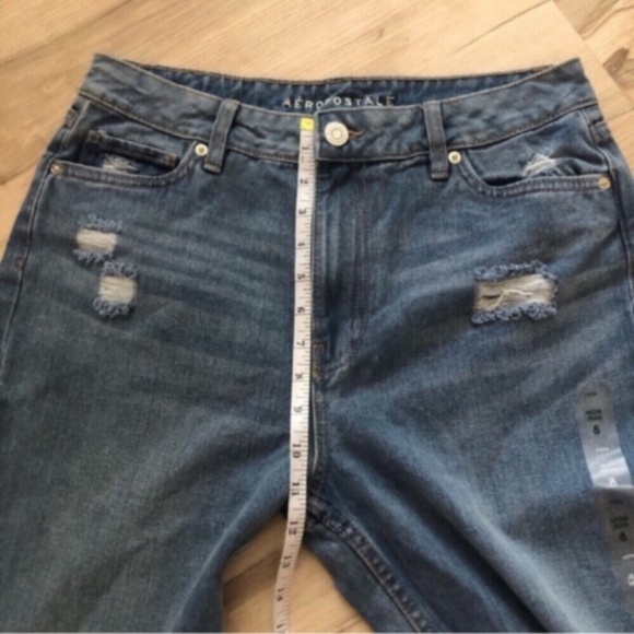 NEW!!! Aeropostale Distressed Mom Jeans - Picture 11 of 11